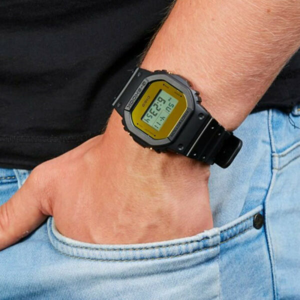 Montre Mixte Casio G-shock Noir DW-5600BBMB-1ER